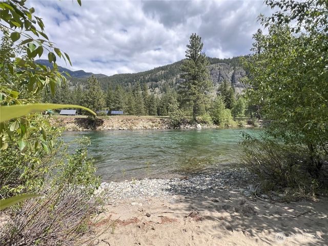 7 Mazama Meadows Lane, Mazama, WA 98833