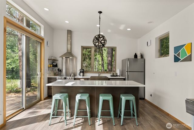 7 Mazama Meadows Lane, Mazama, WA 98833