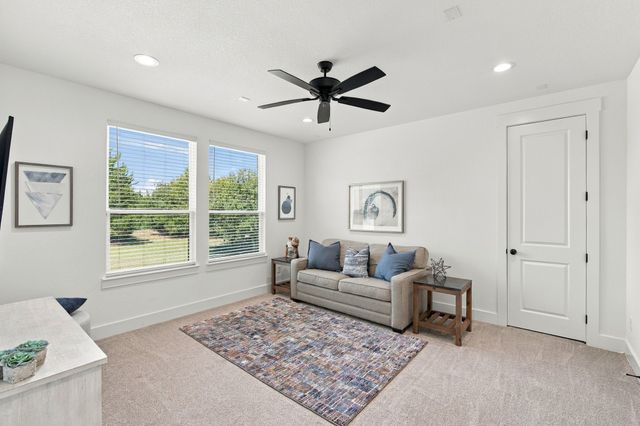 20 Woodbury Court, Waxahachie, TX 75167