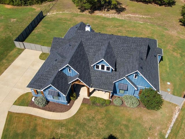 20 Woodbury Court, Waxahachie, TX 75167