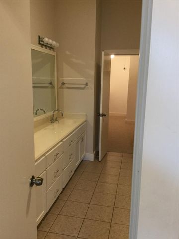 3501 Link Valley Drive 901, Houston, TX 77025
