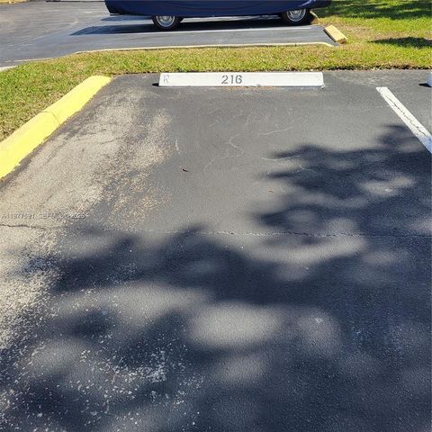 9379 S Belfort Cir 216, Tamarac, FL 33321