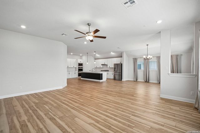 911 Fort Crockett, San Antonio, TX 78245