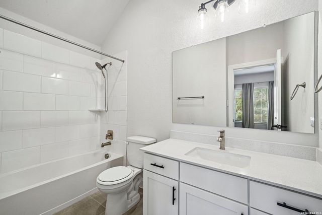 911 Fort Crockett, San Antonio, TX 78245