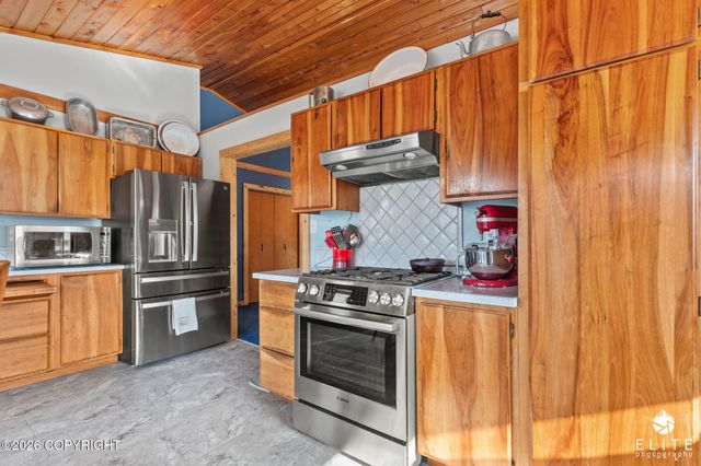 25418 Eagle River Road, Eagle River, AK 99577