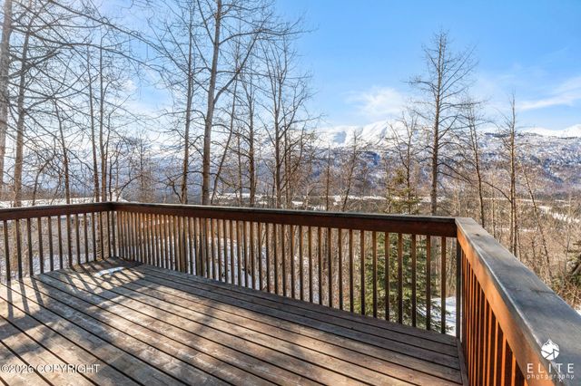 25418 Eagle River Road, Eagle River, AK 99577