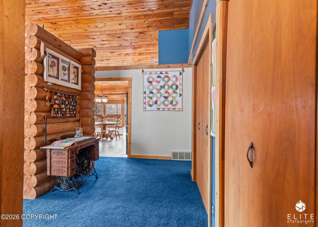 25418 Eagle River Road, Eagle River, AK 99577