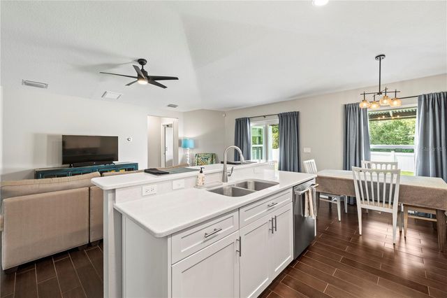 31328 WRENCREST DRIVE, Wesley Chapel, FL 33543