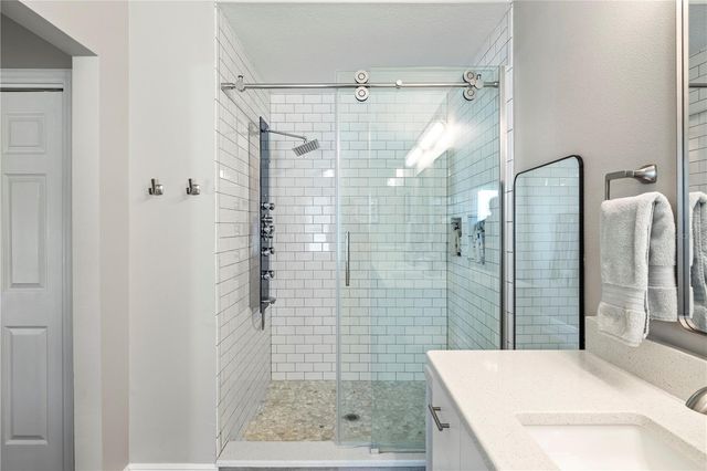 31328 WRENCREST DRIVE, Wesley Chapel, FL 33543