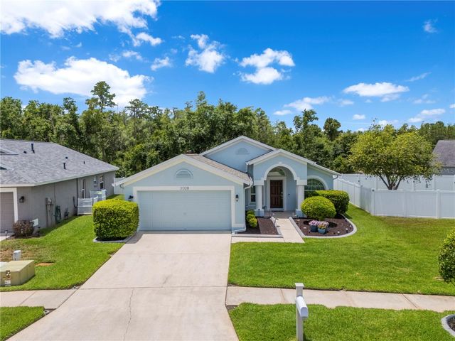 31328 WRENCREST DRIVE, Wesley Chapel, FL 33543