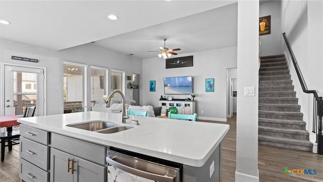 6501 Crockett Cove, Cibolo, TX 78108