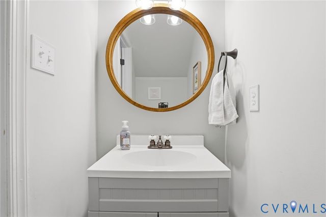 9148 Jump Cir, Mechanicsville, VA 23116