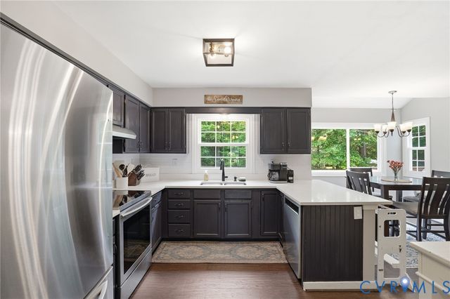 9148 Jump Cir, Mechanicsville, VA 23116