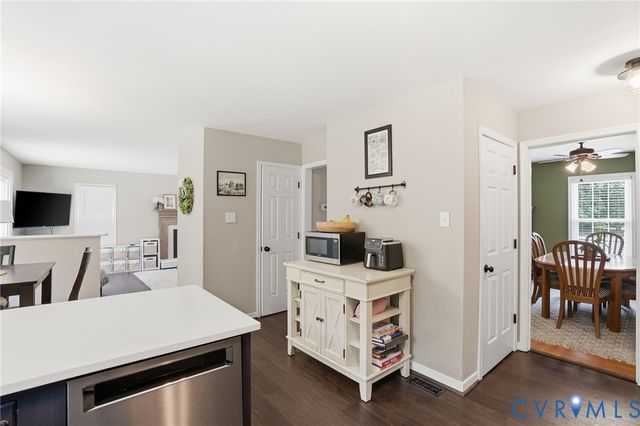 9148 Jump Cir, Mechanicsville, VA 23116