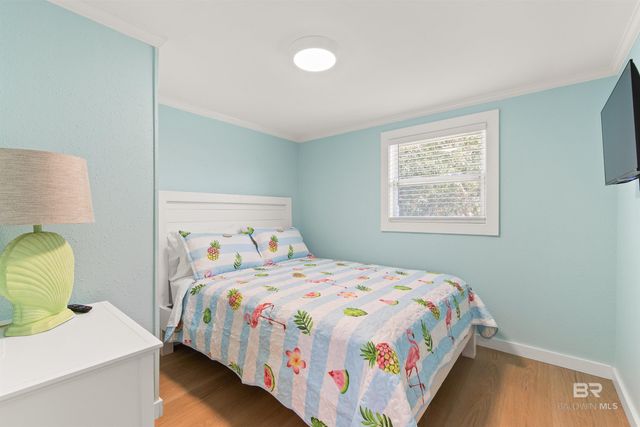 1013 W Lagoon Avenue, Gulf Shores, AL 36542