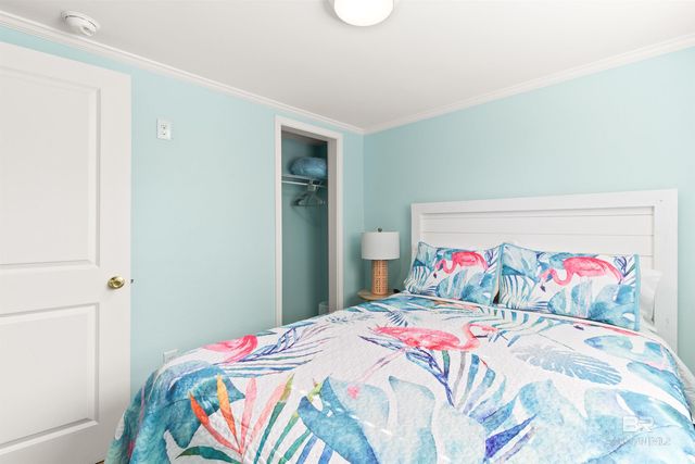 1013 W Lagoon Avenue, Gulf Shores, AL 36542