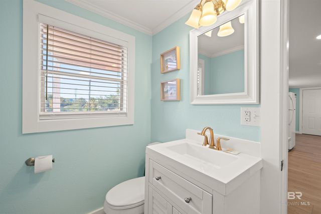 1013 W Lagoon Avenue, Gulf Shores, AL 36542