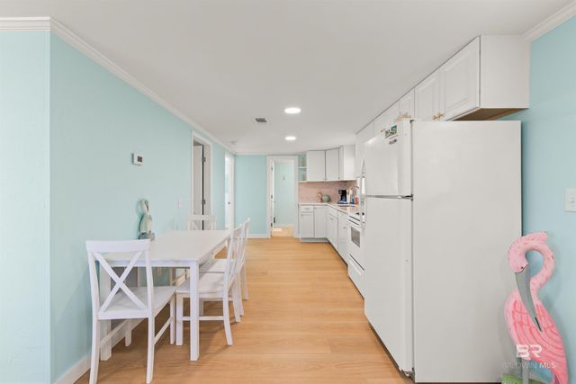 1013 W Lagoon Avenue, Gulf Shores, AL 36542