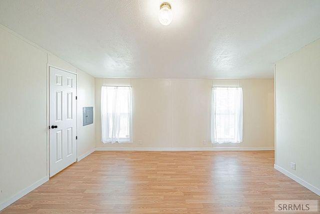 30 N 100 W, Blackfoot, ID 83221