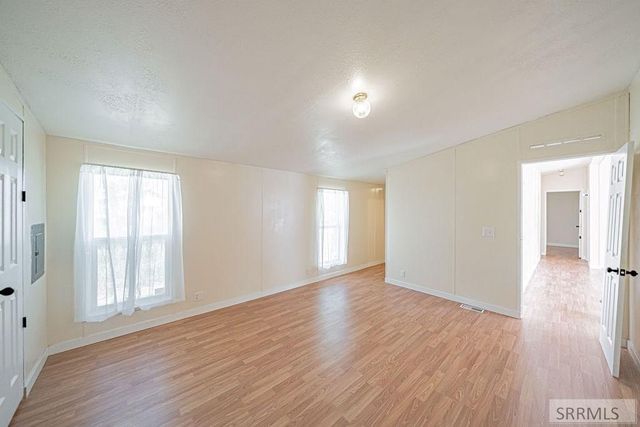 30 N 100 W, Blackfoot, ID 83221