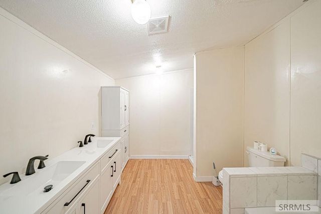 30 N 100 W, Blackfoot, ID 83221