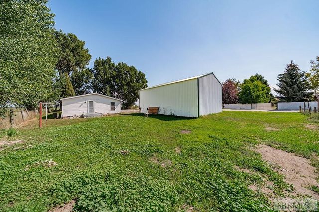 30 N 100 W, Blackfoot, ID 83221