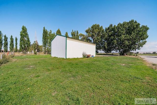 30 N 100 W, Blackfoot, ID 83221