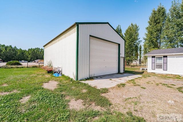 30 N 100 W, Blackfoot, ID 83221