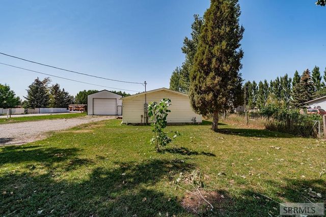 30 N 100 W, Blackfoot, ID 83221