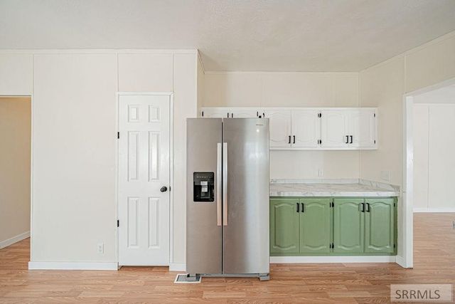 30 N 100 W, Blackfoot, ID 83221