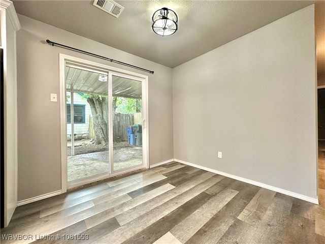 2004 13th Street, Fort Smith, AR 72904