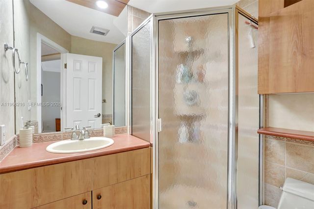 4311 NW 16th St B103, Lauderhill, FL 33313