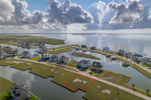 8 Sugarloaf, Hitchcock, TX 77563