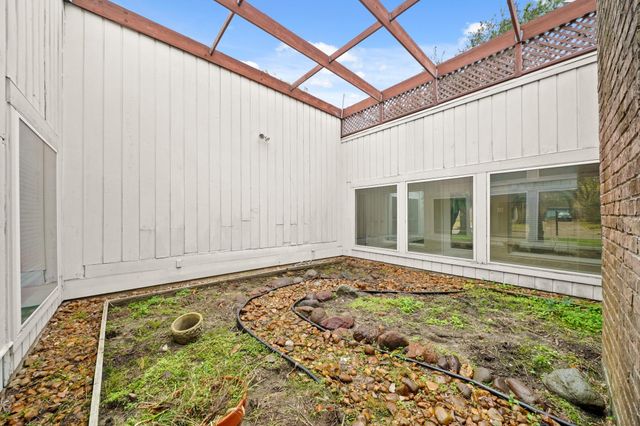 11910 Pebble Rock Drive, Houston, TX 77077