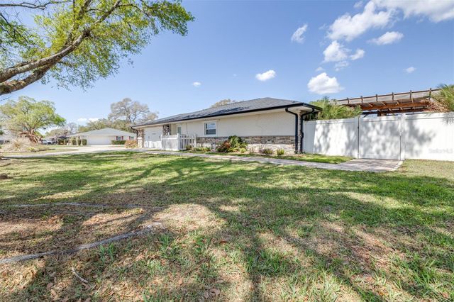 210 NASSAU ROAD, Winter Haven, FL 33884