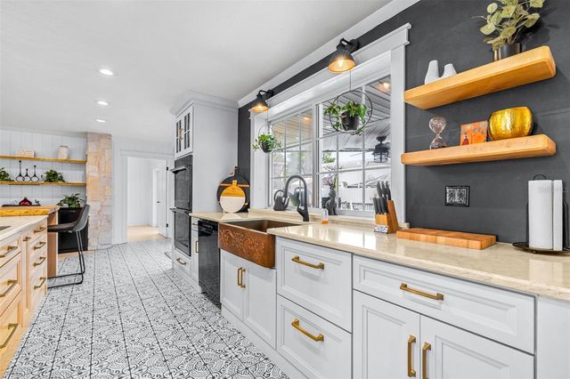 210 NASSAU ROAD, Winter Haven, FL 33884