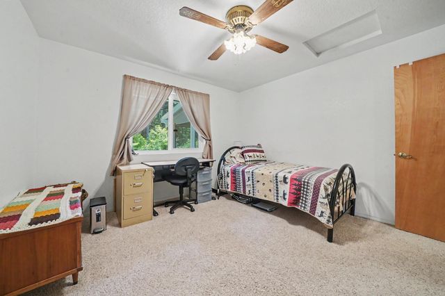 27144 Woodland Rd, Pioneer, CA 95666