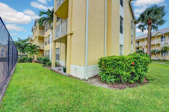6315 La Costa Drive A, Boca Raton, FL 33433