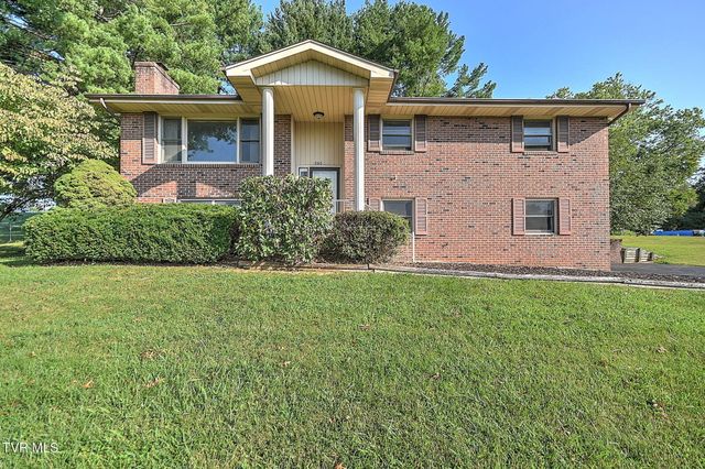 161 Flintlock Circle, Bristol, VA 24201