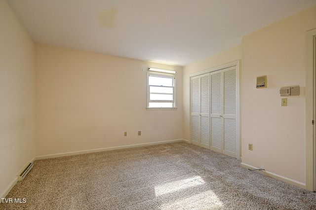 161 Flintlock Circle, Bristol, VA 24201
