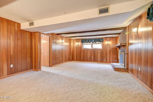 161 Flintlock Circle, Bristol, VA 24201