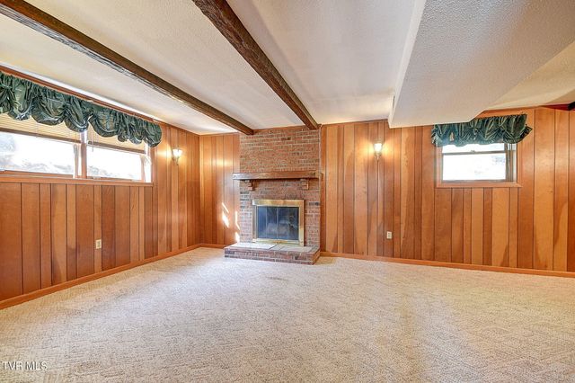 161 Flintlock Circle, Bristol, VA 24201