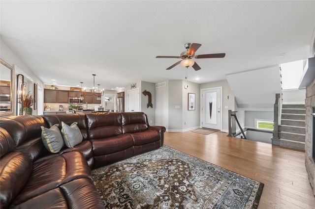 1210 S 11th Street, Adel, IA 50003