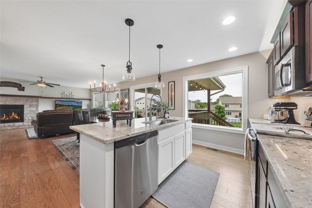 1210 S 11th Street, Adel, IA 50003