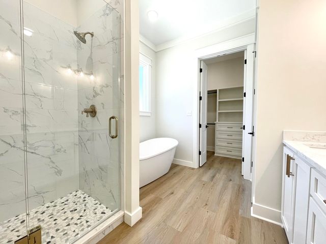 66 May Apple Ave., Hattiesburg, MS 39402