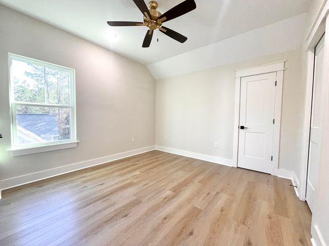 66 May Apple Ave., Hattiesburg, MS 39402