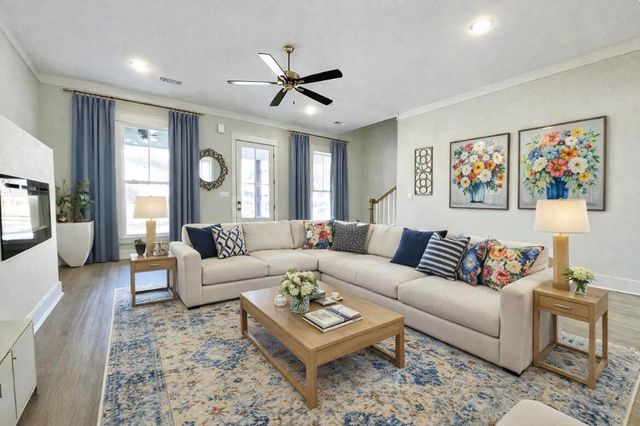 66 May Apple Ave., Hattiesburg, MS 39402