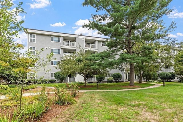 255 North Rd 187, Chelmsford, MA 01824