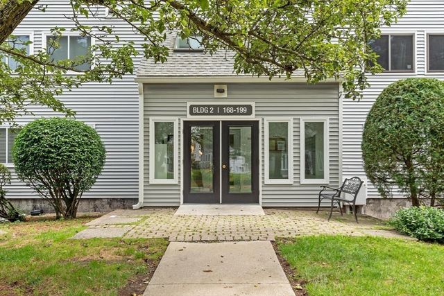 255 North Rd 187, Chelmsford, MA 01824