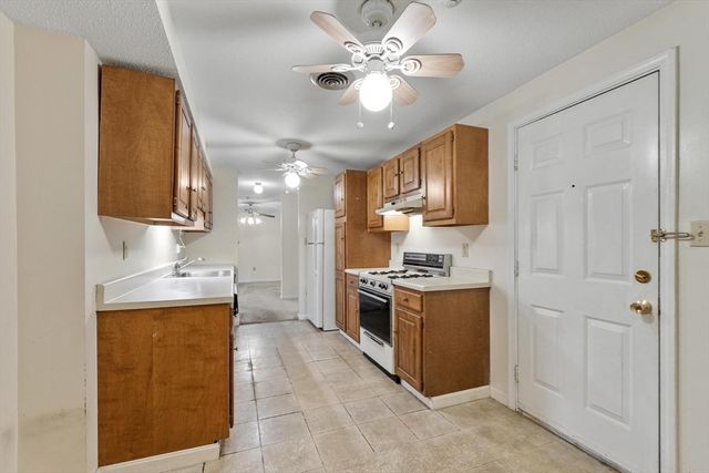 255 North Rd 187, Chelmsford, MA 01824